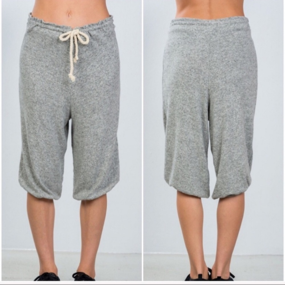 COMFY SOFT MID RISE GRAY JOGGERS - Picture 2 of 2